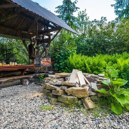 Dom Wypoczynkowy I Apartamenty 