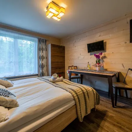 Dom Wypoczynkowy I Apartamenty 