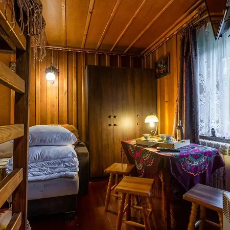 Homestay Dom Wypoczynkowy I Apartamenty 